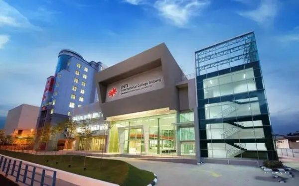 世紀(jì)大學(xué)無(wú)錫馬來(lái)西亞留學(xué)招生處,中國(guó)留學(xué)生前十之選,超高性?xún)r(jià)