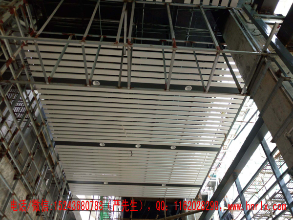 湖南鋁方通,湖南U型鋁方通,湖南方通天花,湖南仿木紋鋁方通天